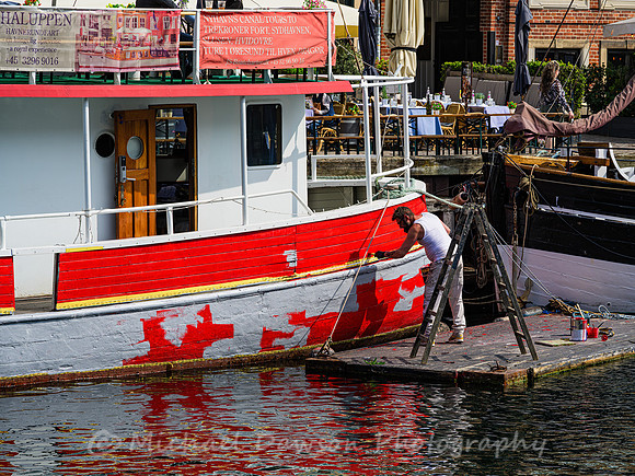 Boat Painting in Nyhavn