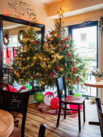 A Coffee House in Vineyard Haven