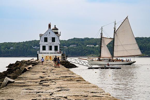 Rockland Harbor Breakwater Light