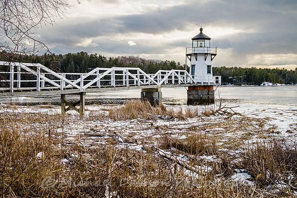 Doubling Point Light Station